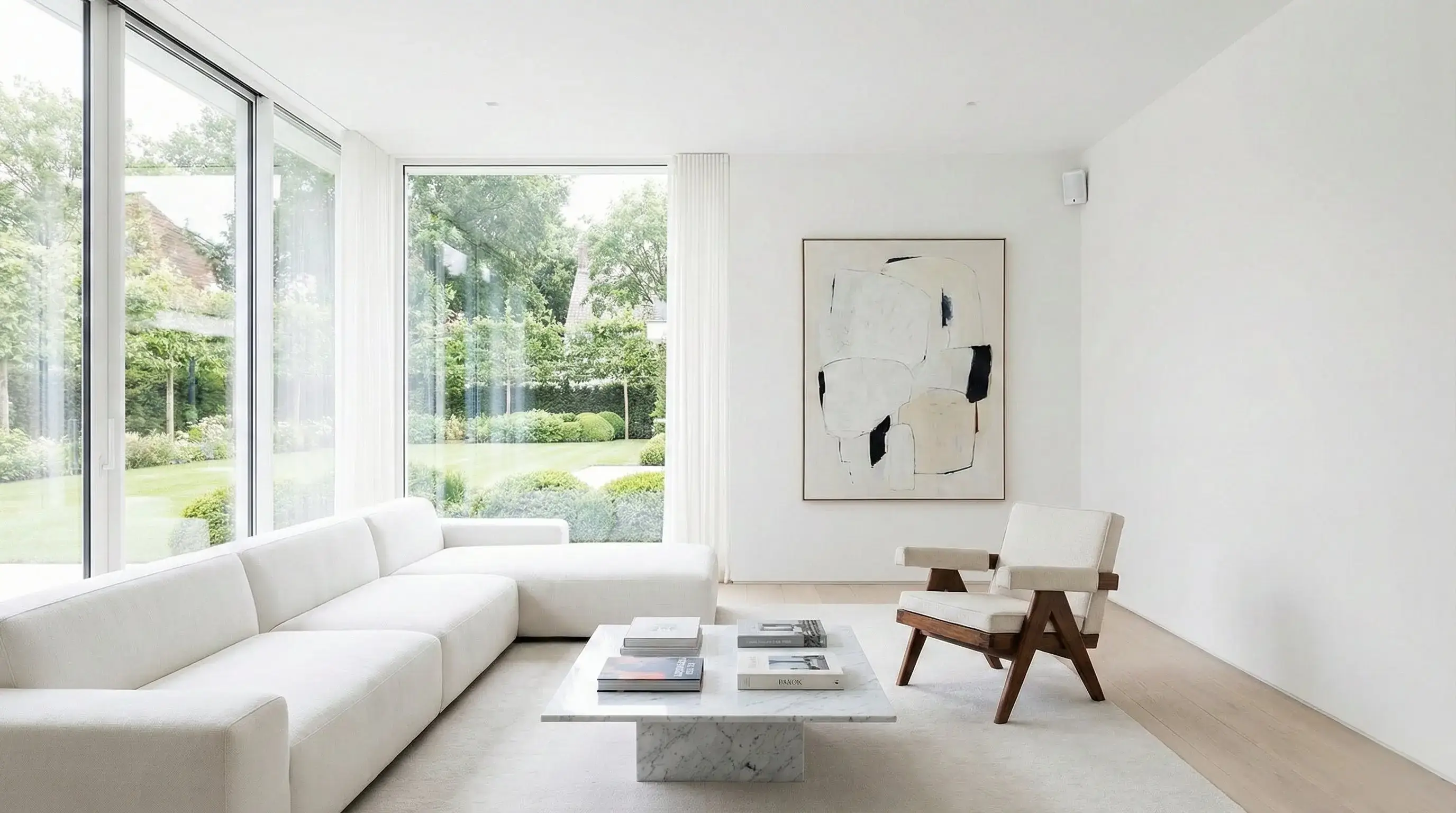 discretna-montaz-alarmu-v-interieri